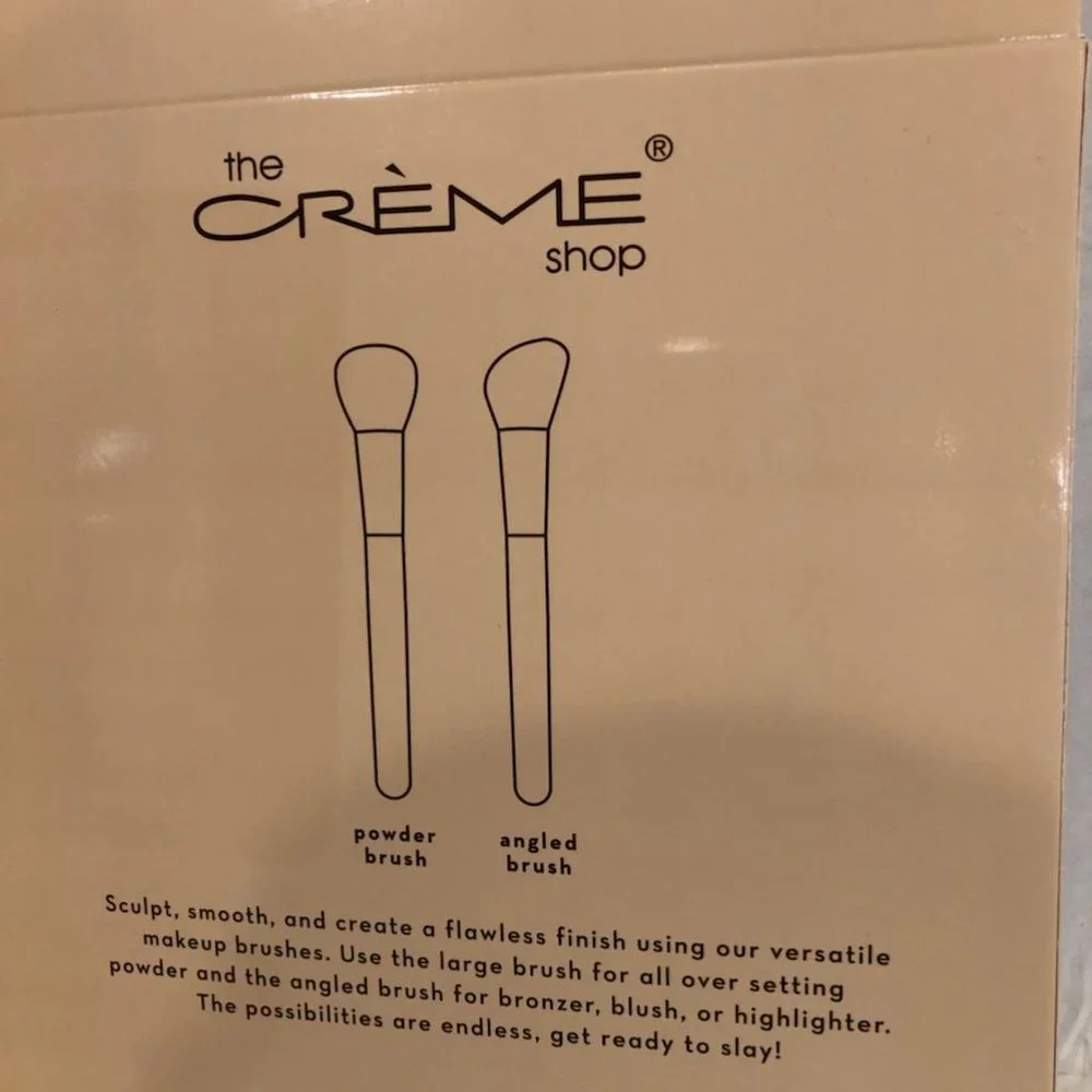 The Crème Shop Makeup Brush & Travel Pouch Set